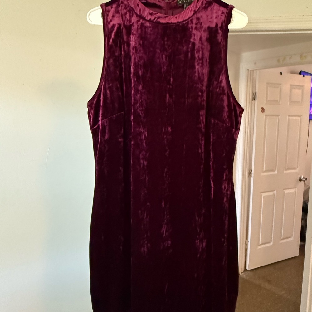 Elegant Velvet Sleeveless Dress